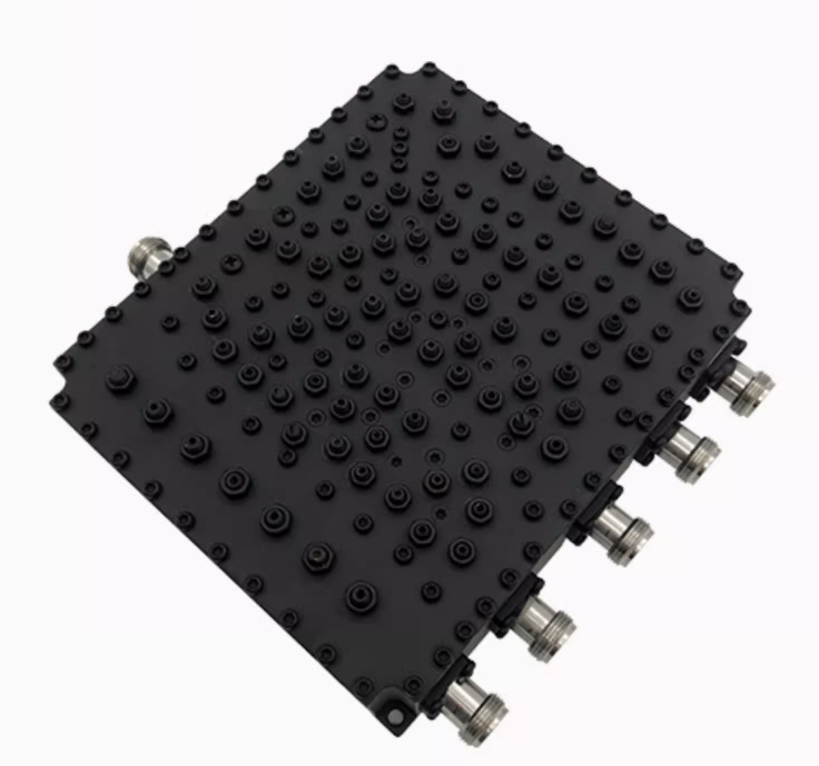  高台双频三频四频五频腔体合路器4G+5G